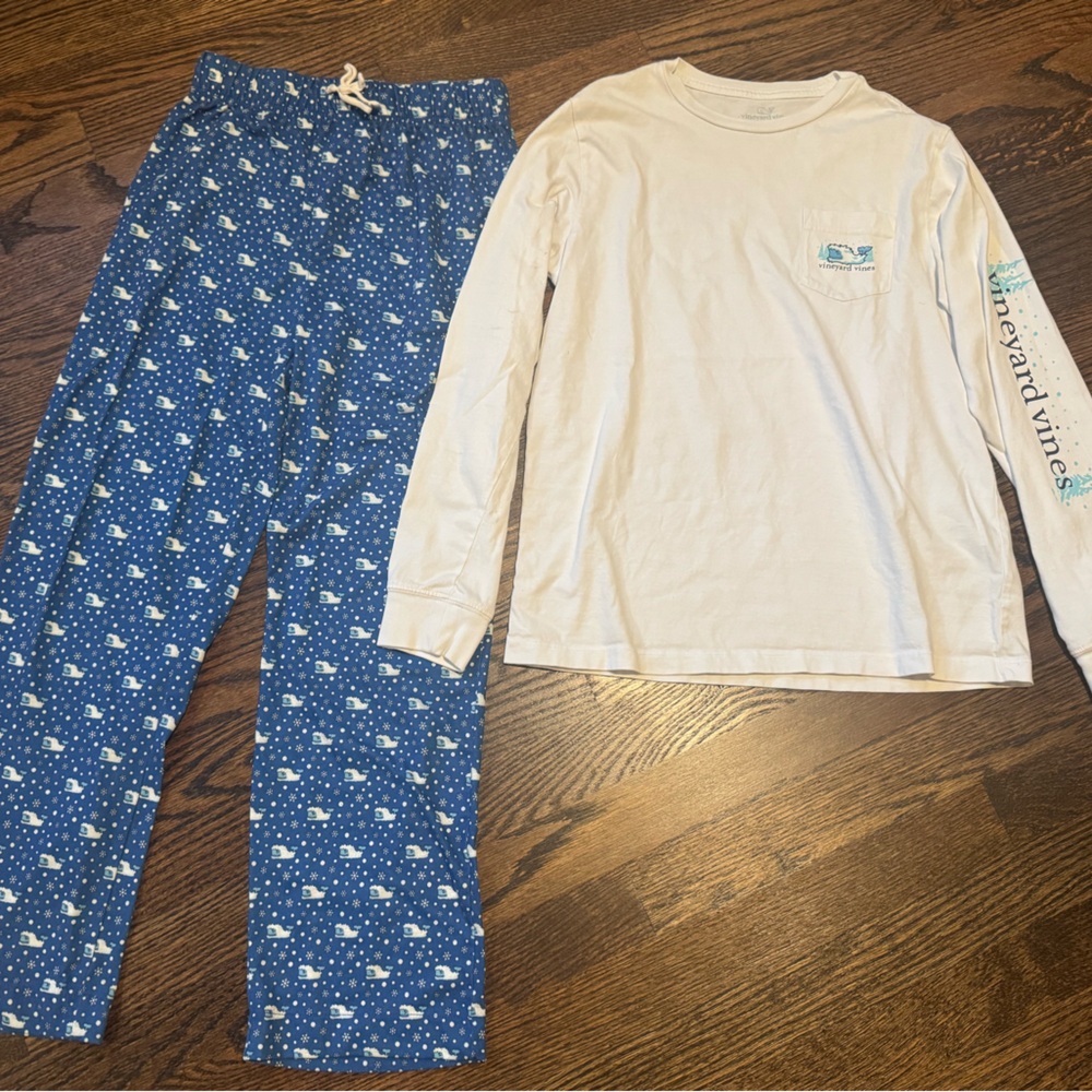 Kids Vineyard Vines Long Sleeve Tee and Pajamas Bottoms Set - Christmas Holiday